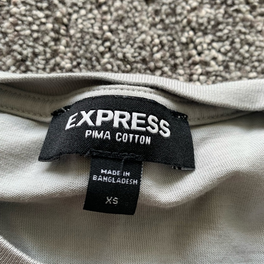 Like new express basic tee - Picture 2 of 3